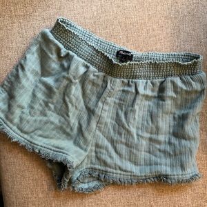 Madewell pull on shorts